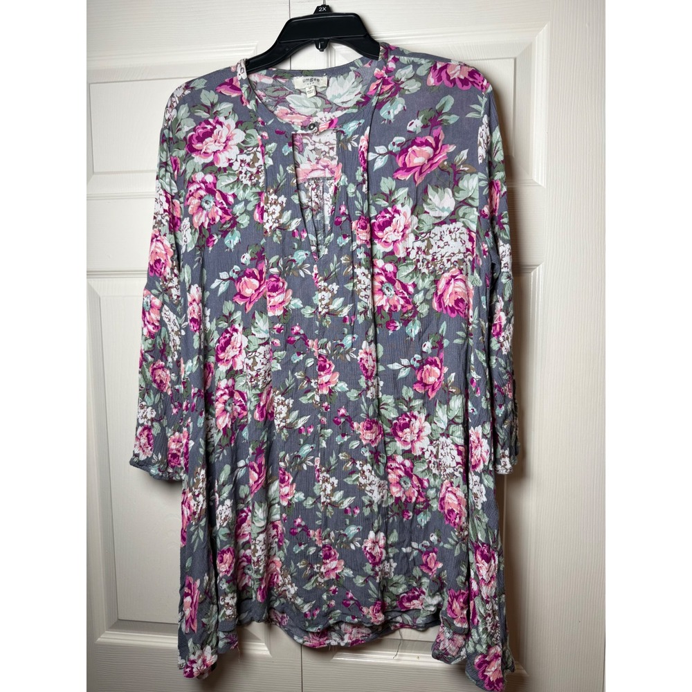 Umgee Garden Floral Tunic Top Grey Pink Boho Split Neck Crinkle Blouse Size M